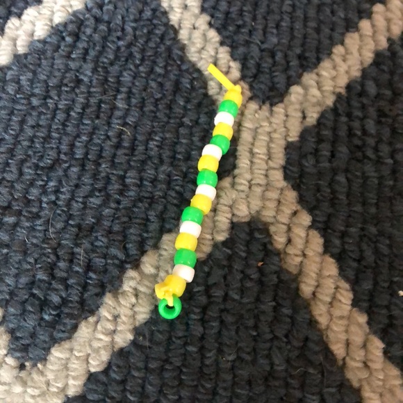 Bracelets - Picture 9 of 17